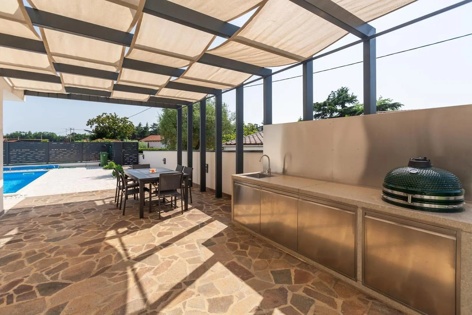 סבודרייה Villa Tina With Pool