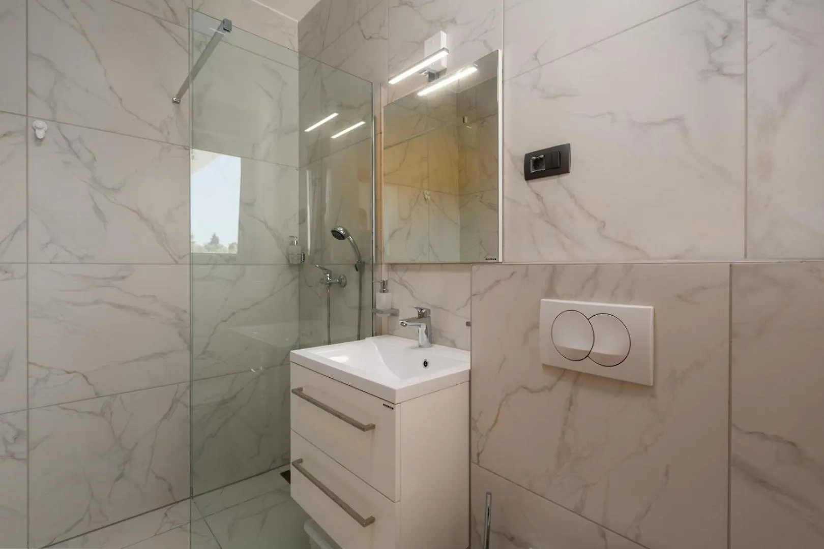 סבודרייה Villa Tina With Pool קרואטיה