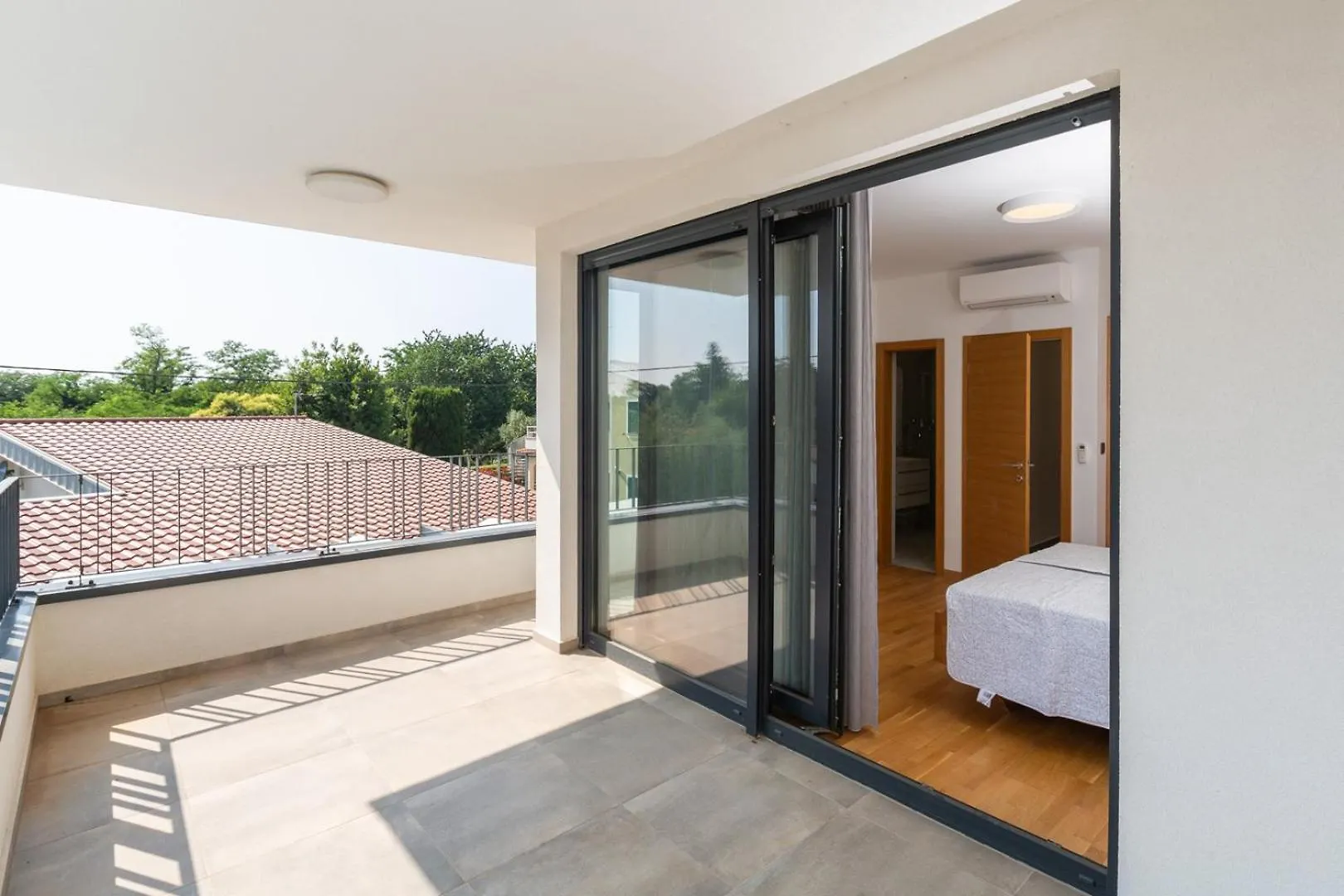 סבודרייה Villa Tina With Pool